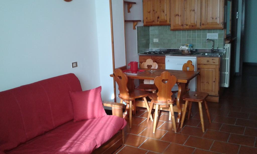Cervinia Due Aparthotel Breuil-Cervinia Szoba fotó