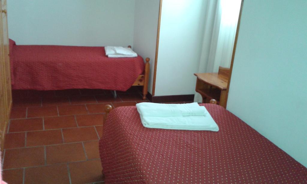 Cervinia Due Aparthotel Breuil-Cervinia Szoba fotó